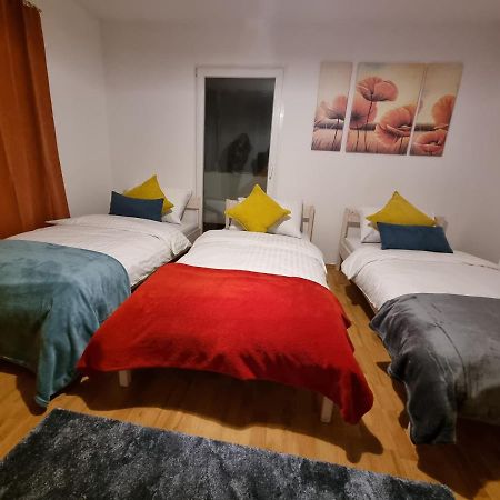 Cozy Nest Apartment ซาลซ์บูร์ก ภายนอก รูปภาพ