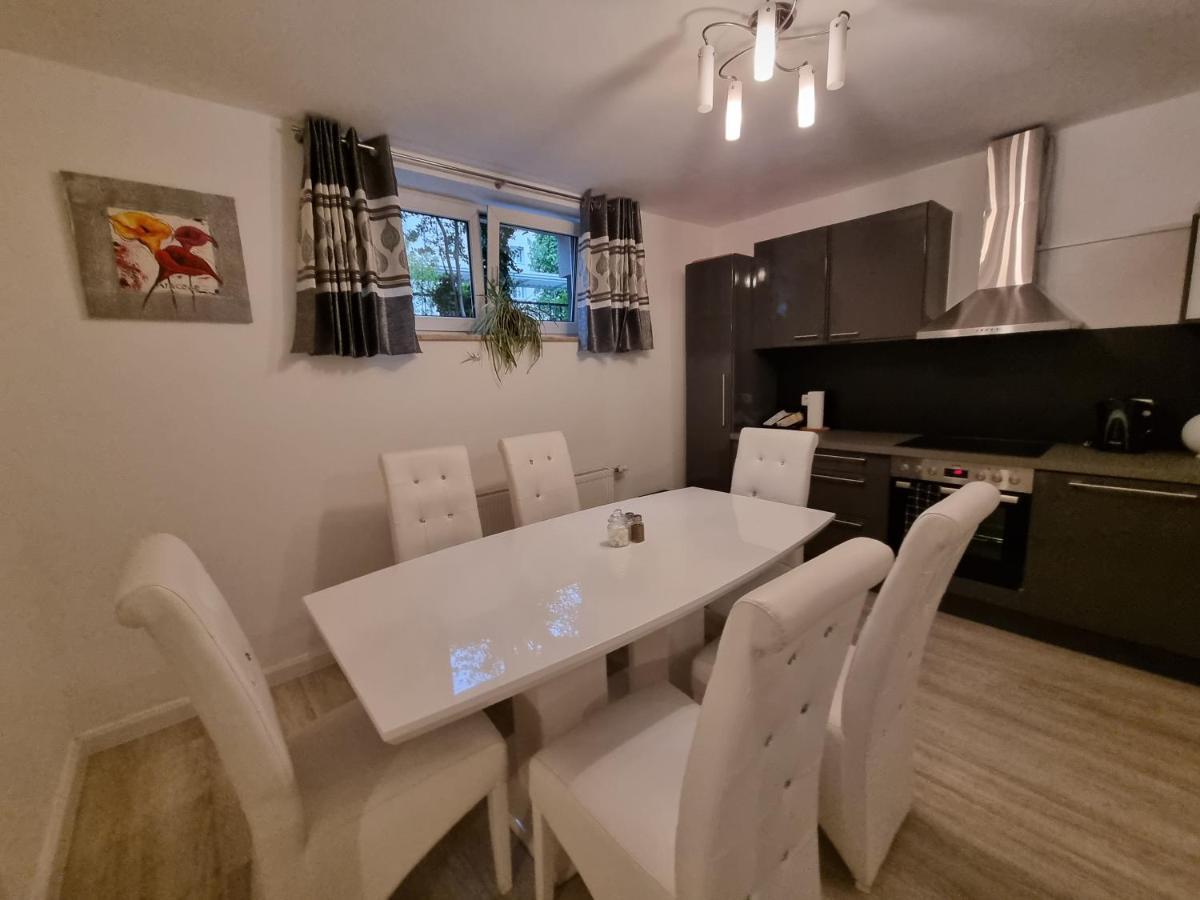 Cozy Nest Apartment ซาลซ์บูร์ก ภายนอก รูปภาพ